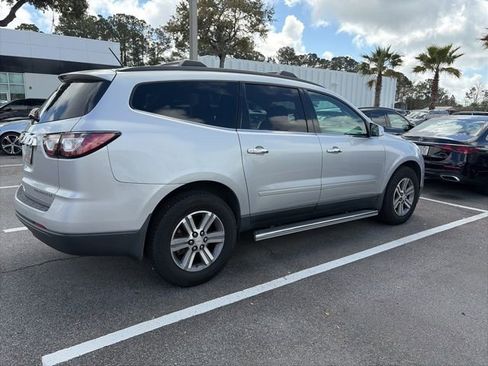 Used 2015 Chevrolet Traverse LT w/ LPO, 'HIT The Road' Package image 4