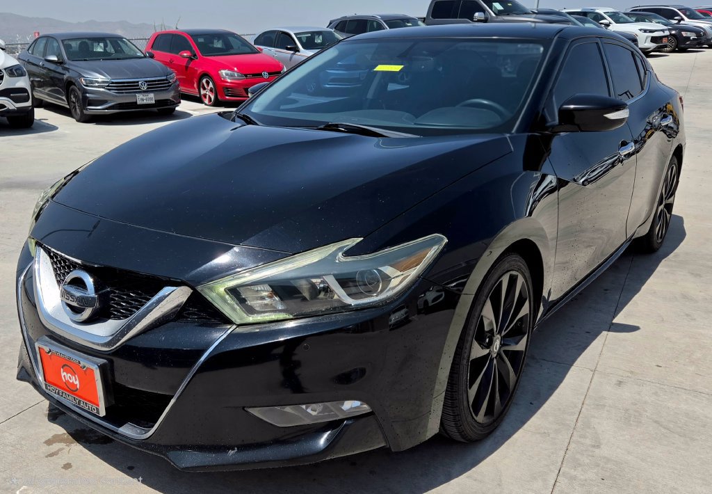 Used 2017 Nissan Maxima SR w/ Midnight Edition FWD image 3