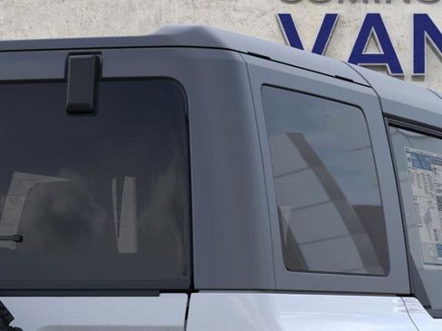 New 2025 Ford Bronco Badlands image 75