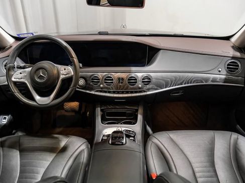 Used 2018 Mercedes-Benz S 560 4MATIC Sedan image 26