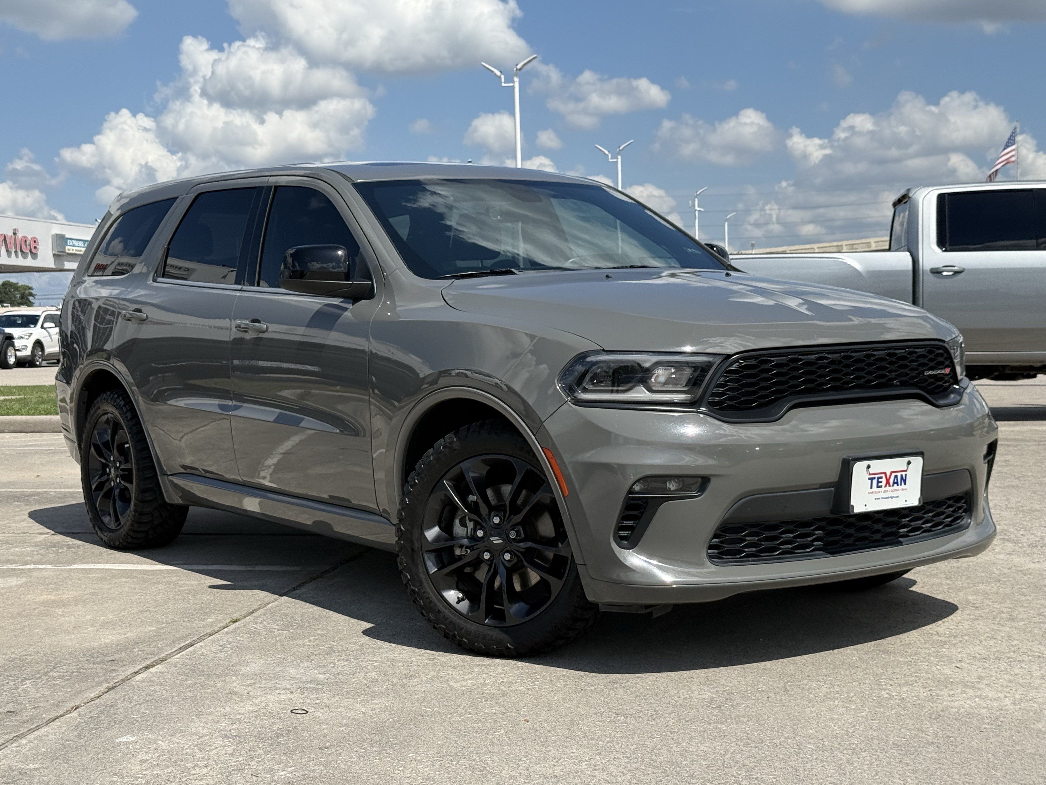 Used 2021 Dodge Durango GT w/ Blacktop Package RWD image 2