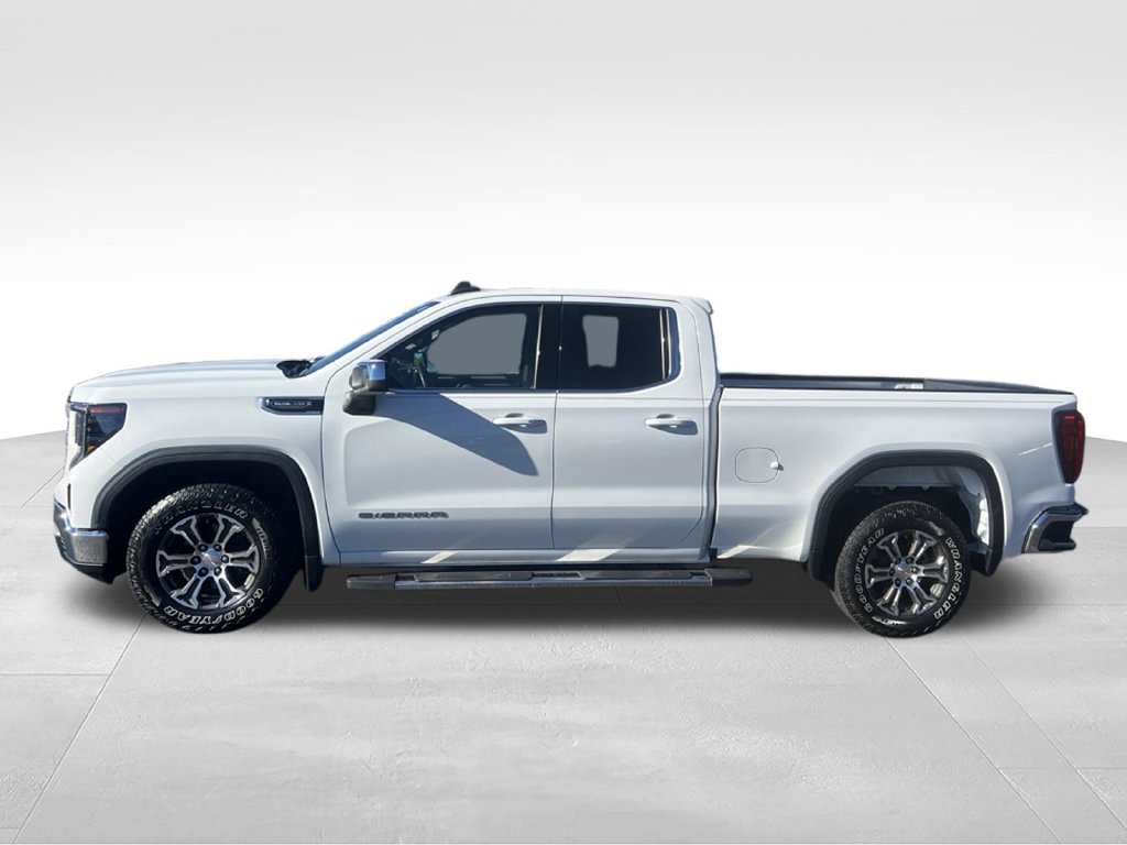 Used 2023 GMC Sierra 1500 SLE RWD image 3