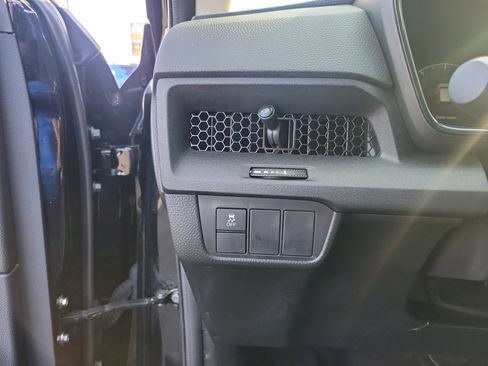 Used 2025 Honda CR-V EX image 20