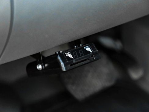 Used 2013 Mercedes-Benz Sprinter 3500 image 19