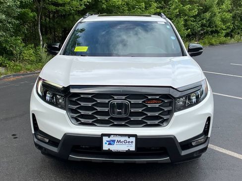 Used 2023 Honda Passport TrailSport image 8