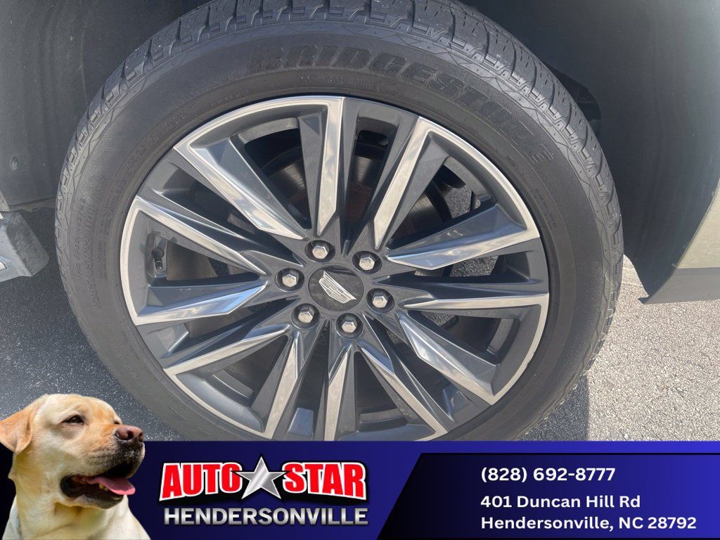 Used 2016 Cadillac Escalade Luxury AWD/4WD image 8