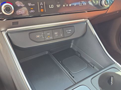 New 2026 Kia Carnival SX FWD image 28