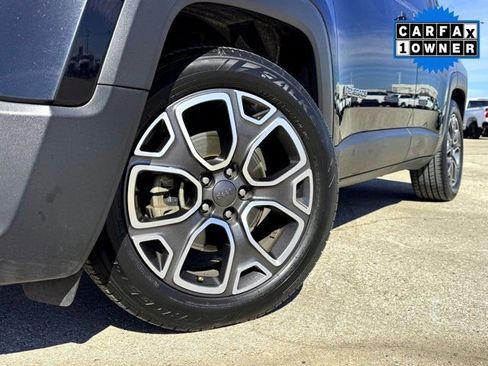 Used 2018 Jeep Renegade Limited w/ UConnect 8.4 Nav Group image 2