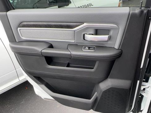 New 2023 RAM 4500 SLT w/ Quick Order Package 2YG SLT image 5