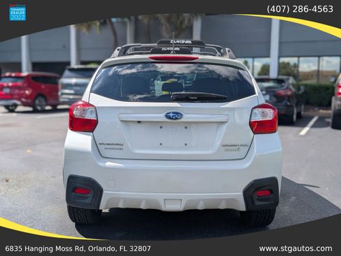 Used 2017 Subaru Crosstrek 2.0i Premium w/ Moonroof Package AWD/4WD image 4