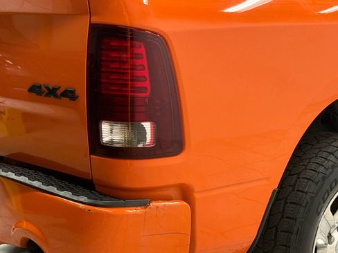 Used 2015 RAM 1500 Sport w/ Ignition Orange Sport Package image 10