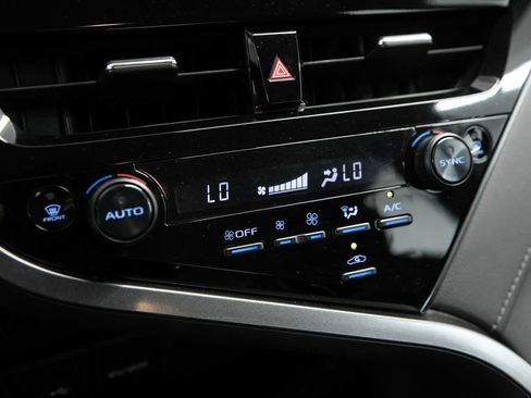 Used 2023 Toyota Camry LE FWD image 21
