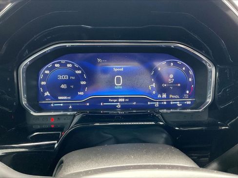 Used 2024 Chevrolet Silverado 2500 LT w/ Convenience Package image 23