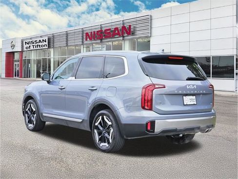Used 2025 Kia Telluride S image 6
