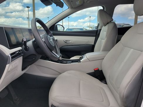 Used 2025 Hyundai Tucson SEL FWD image 14