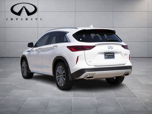Certified 2025 INFINITI QX50 Luxe image 5