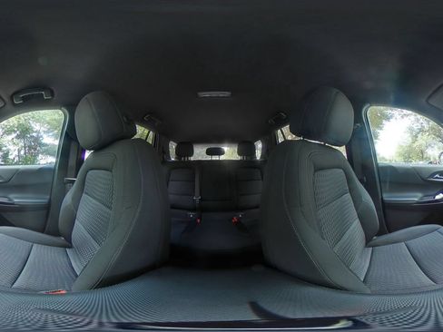Used 2025 Chevrolet Equinox LT FWD image 42