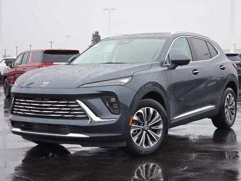 New 2026 Buick Envision Preferred image 2