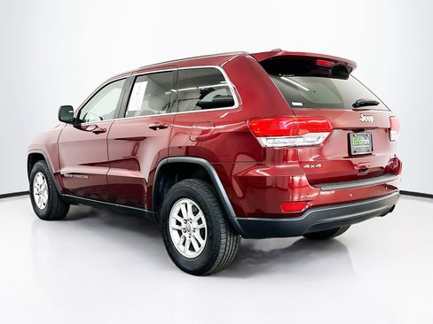 Used 2019 Jeep Grand Cherokee Laredo image 5
