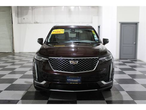 Used 2020 Cadillac XT6 Premium Luxury w/ LPO, Floor Liner Package image 2