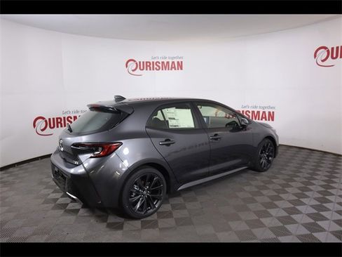 Used 2025 Toyota Corolla XSE image 10