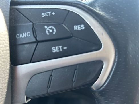 Used 2017 Dodge Durango Citadel w/ Premium Entertainment Group AWD/4WD image 18