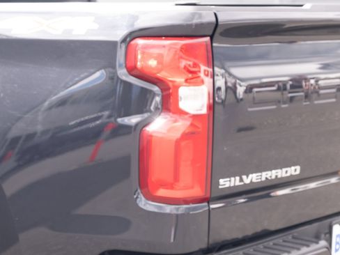 Used 2024 Chevrolet Silverado 1500 RST AWD/4WD image 22