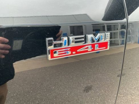 Used 2019 RAM 2500 Big Horn AWD/4WD image 13