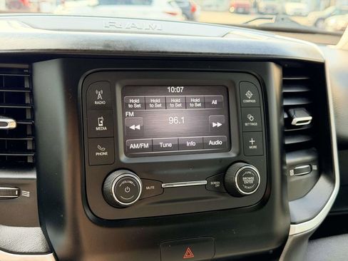 Used 2020 RAM 1500 Big Horn image 3