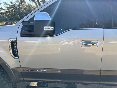 Used 2017 Ford F250 King Ranch image 30