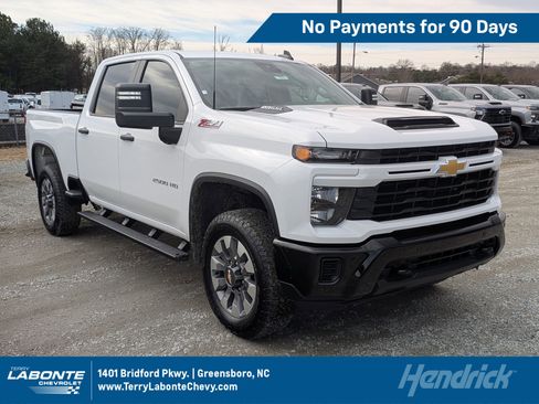 New 2026 Chevrolet Silverado 2500 Custom w/ Custom Value Package AWD/4WD image 1