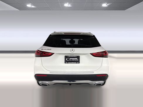 Certified 2023 Mercedes-Benz GLA 250 w/ Premium Package image 10