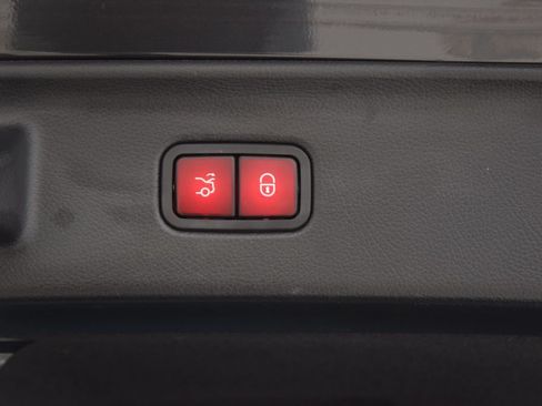 Certified 2022 Mercedes-Benz S 500 4MATIC image 30