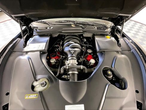 Used 2018 Maserati GranTurismo Convertible image 28