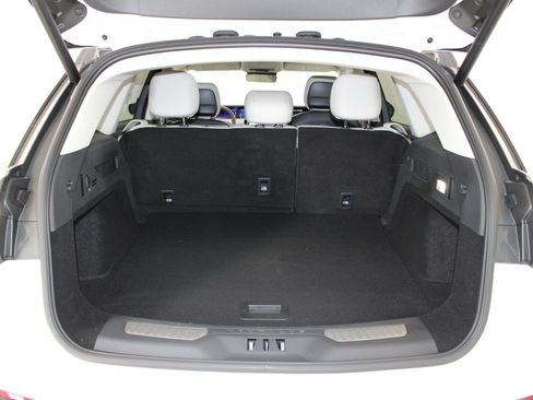 New 2026 Lincoln Nautilus Premier image 15