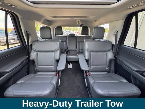 Used 2026 Ford Expedition Active AWD/4WD image 29