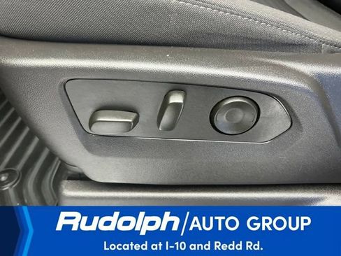 Used 2024 Chevrolet Silverado 1500 LT image 11