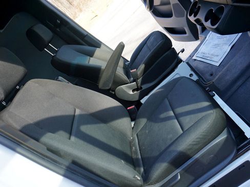 Used 2020 Mercedes-Benz Sprinter 2500 w/ Driver Convenience Package image 11