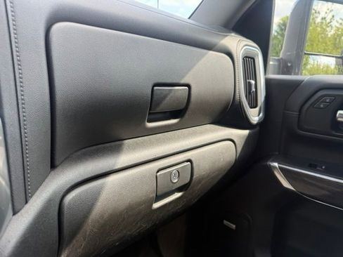 Used 2021 Chevrolet Silverado 2500 LTZ w/ LTZ Premium Package AWD/4WD image 36