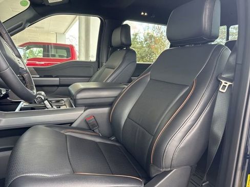 Used 2025 Ford F150 Lariat w/ Equipment Group 501A Mid image 6