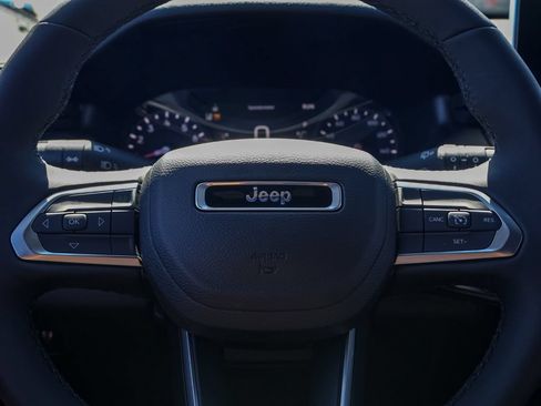 New 2026 Jeep Compass Latitude AWD/4WD image 25