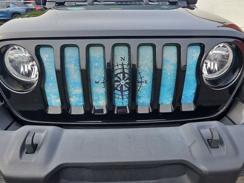 Used 2022 Jeep Wrangler Sport AWD/4WD image 35