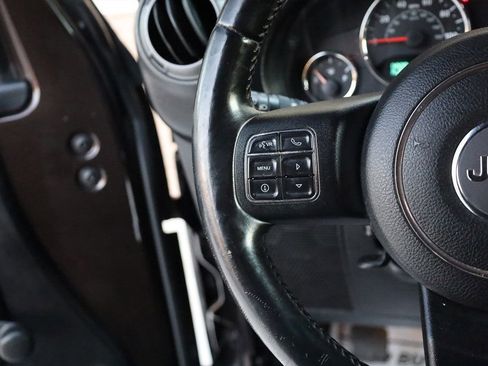 Used 2013 Jeep Wrangler Sport w/ Connectivity Group image 27