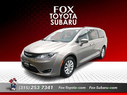 Used 2017 Chrysler Pacifica Touring-L