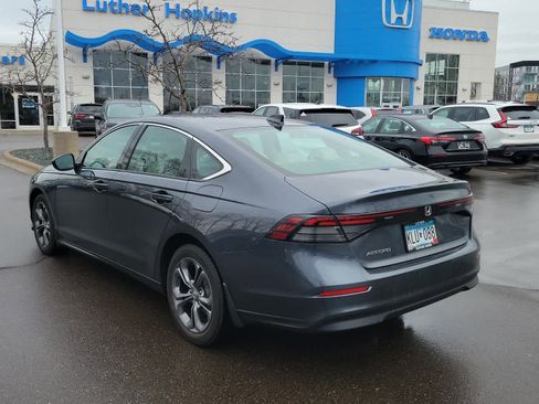 Used 2023 Honda Accord EX image 4