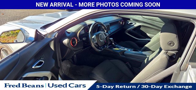 Used 2019 Chevrolet Camaro LT RWD image 15