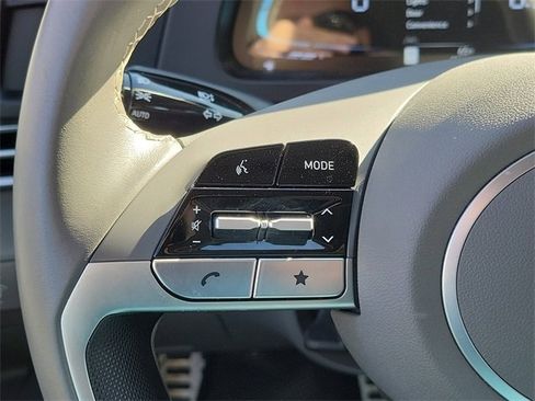 Certified 2025 Hyundai Elantra Sport image 5