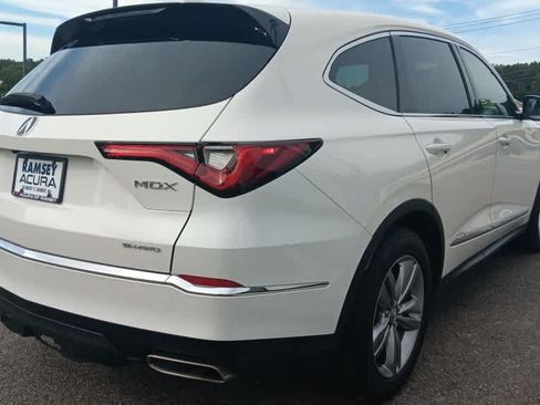 Used 2024 Acura MDX SH-AWD image 5