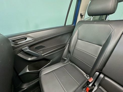 Used 2019 Volkswagen Tiguan SE AWD/4WD image 12
