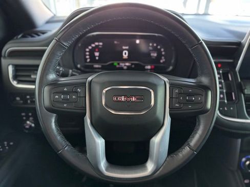Used 2022 GMC Yukon SLE image 24